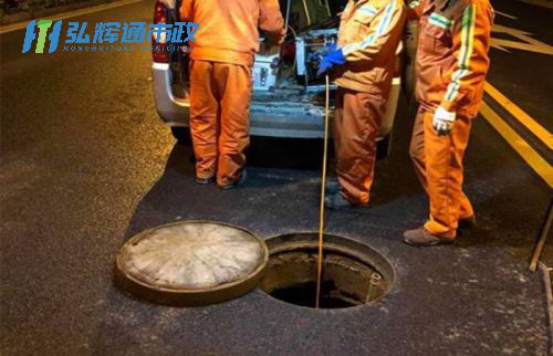 江阴南闸管道定期养护